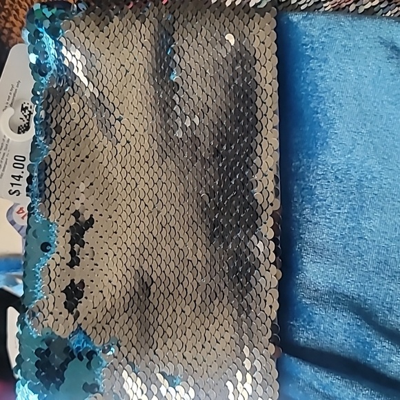 Disney Frozen II Elsa Flip Sequins Christmas 15” Stocking - New With Tags - Picture 6 of 7